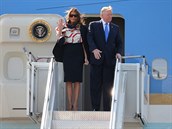 Americký prezidentský pár dorazil do Británie.