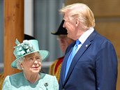 Trump a královna si zjevn dobe rozumli.