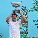 Nadal u podvanct opanoval Roland Garros.