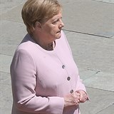 Angela Merkelová přivítala ukrajinského prezidenta. Nebylo jí přitom vůbec...