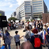 Protestuje se tak v Bruselu. Mli demonstranti vyrazit do ulic dv a neekat...