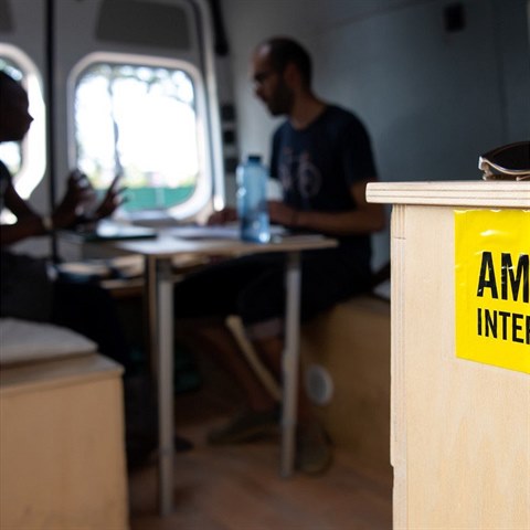 Amnesty International e skandl obch rozmr. V esk poboce je ale podle mluv Martiny Pazkov ve v podku.
