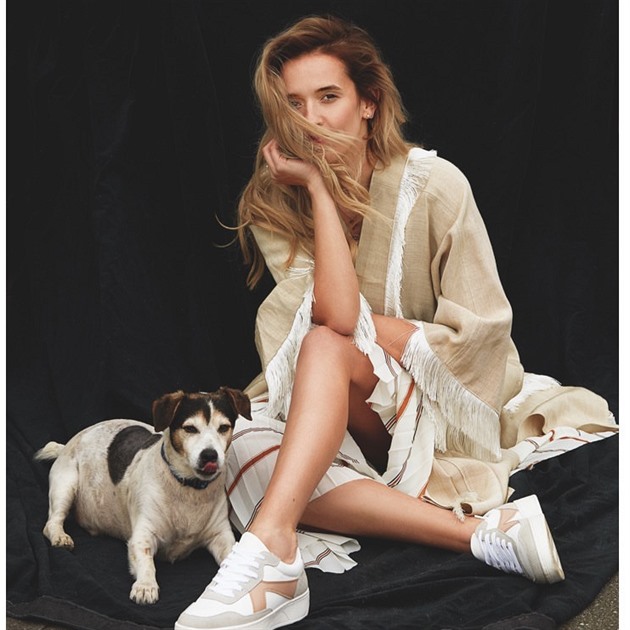 Tamara Klusová do magazínu Moje psychologie fotila i se svým psím spoleníkem.