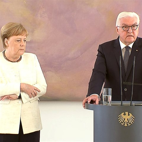 Nmeckou kanclku Angelu Merkelovou opt stihla siln tesavka.