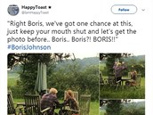 Z milostného posezení Borise a Carrie má spousta lidí velkou legraci.