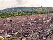 Demonstrace na praskou Letnou pilákala více ne 200 tisíc lidí.