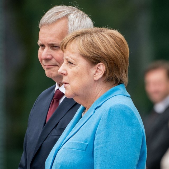 Angela Merkelová byla opět stižena třasem.