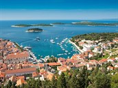 Chorvatský ostrov Hvar patí mezi oblíbené cíle také eských turist.