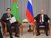 Turkménský prezident Gurbanguly Berdimuhamedow se svým ruským protjkem...
