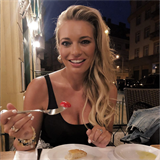S kým byla Borhyová v Řecku na večeři?