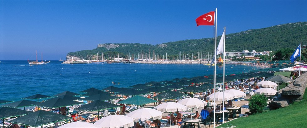Turecká Antalya ron pivítá miliony turist z celého svta.
