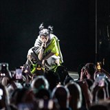 Billie Eilish vyprodala O2 arenu za pr minut.