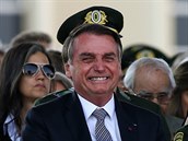 Brazilský prezident Bolsonaro se trapn vysmál Macronov manelce Brigitte.