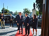 Andrej Babi se potkal se starým známým, maarským premiérem Viktorem Orbánem....