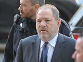 Producent Harvey Weinstein se u brzy bude zpovídat u soudu ze svých sexuálních...