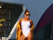 Jennifer Lopez vypadá poád sakra dobe!