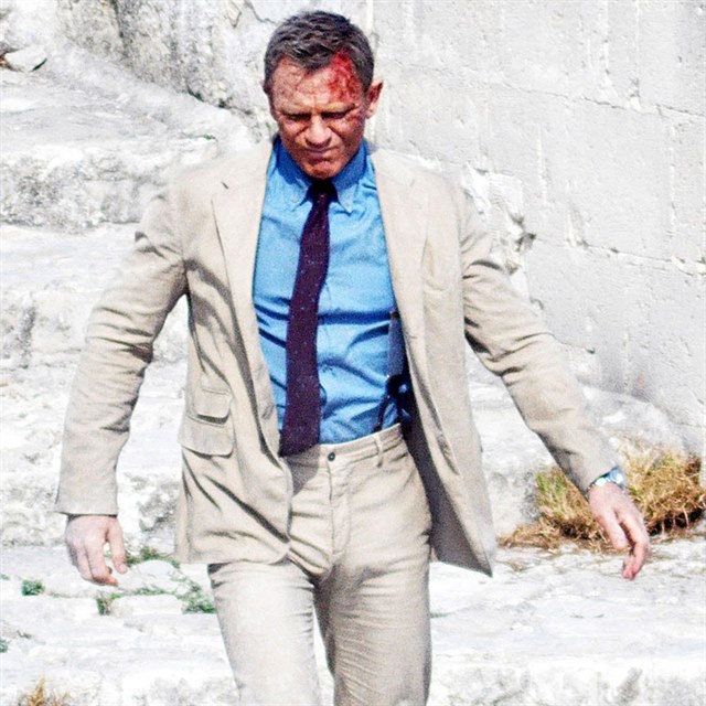 Nov� James Bond vypad� podle fotek z nat��en� super.