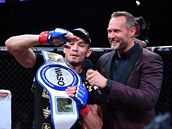 Makhmud  Muradov a éf organizace Oktagon MMA Ondej Novotný.