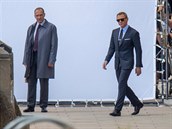Nový James Bond vypadá podle fotek z natáení fakt super.