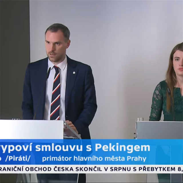 Hib na dnen dleit tiskov konferenci jen pedal slovo Michaele Krausov.