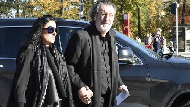 Prof. MUDr. Marek Trn�ný, CSc., p�ednosta I. interní kliniky V�eobecné fakultní nemocnice v Praze