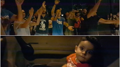 Libanonští demonstranti zpívali vyděšenému dítěti.