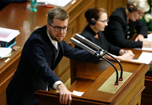 Piráti budou hlasovat o odvolání Jakuba Michálka z pozice místopedsedy strany.