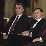 Na snímku jsou (zleva) lékař Luboš Petruželka, podnikatel Vladimír Plašil,...