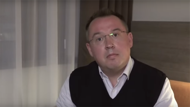 Dtmarovický fará Marcel Puvák byl pistien, jak si domlouvá sex s ani ne...