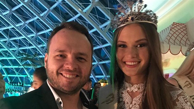 Tetí nejkrásnjí dívka zemkoule Klára Vavruková
