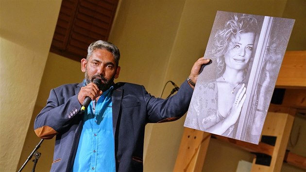 Zden�k Godla na k�tu kalendá�e Hv�zdy d�tem