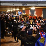 Kosovští fanoušci se v Plzni střetli s českými fanoušky.