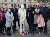 Spolek pro výstavbu sochy Václava Havla dostali po delí dob do médií pratí...