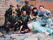 Syn Pabla Escobara tvrdí, e se jeho otec zabil sám.