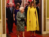 Královna Albta II. spolen s Melanií Trumpovou.