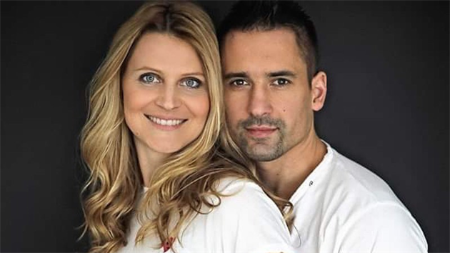Tomá Plekanec a Lucie afáová se brzy stanou rodii.