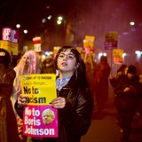 V Londn se protestovali proti Borisu Johnsonovi.