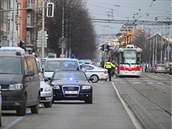 Policisté v Brn uzaveli Lidickou ulici.
