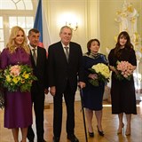 Na novoročním obědě v Lánech kromě prezidenta Miloše Zemana, manželky Ivany a...