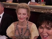 Cate Blanchett na Zlatých glóbech 2020 tko vydýchávala nkteré Gervaisovy...