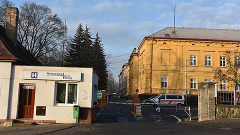 Střelba v nemocnici ve Slaném.