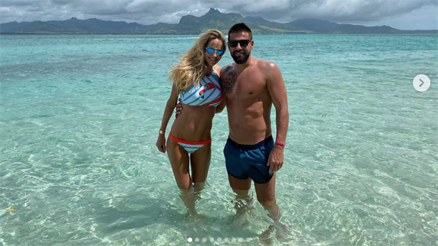 Pan a paní Baro�ovi.