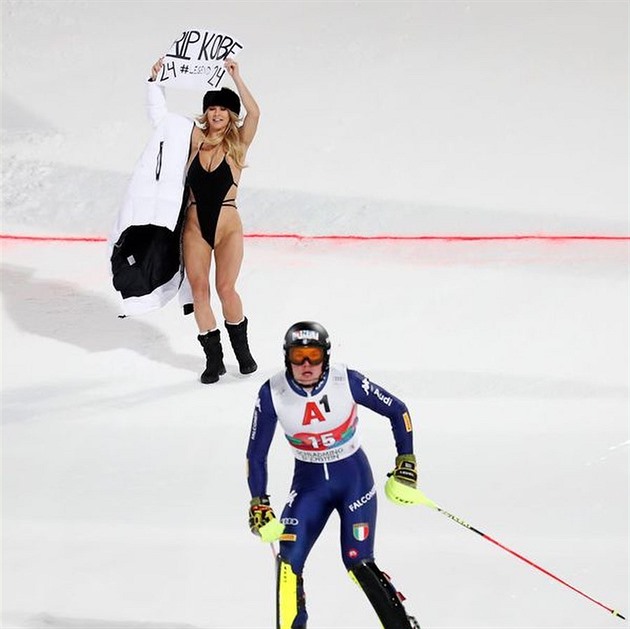 Kinsey Wolanski tentokrát naruila sjezdaský závod.