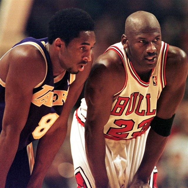 Kobe Bryant (Lakers) a Michael Jordan (Chicago Bulls).