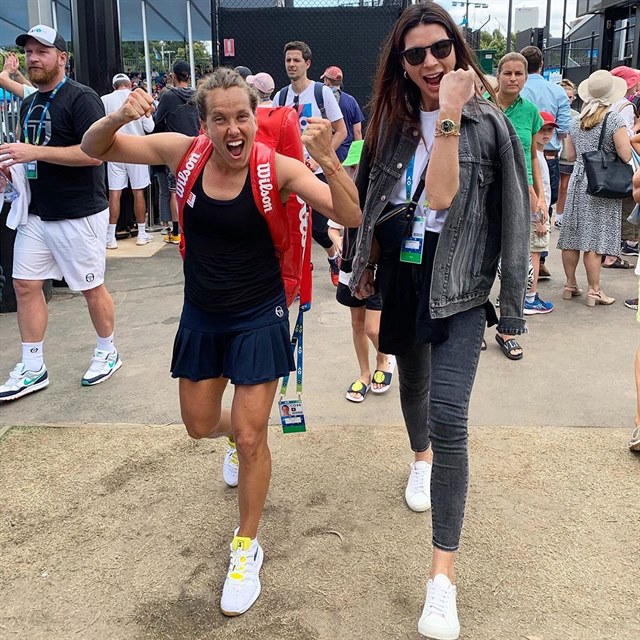 Monika Mareov s Brou Strcovou na Australian Open