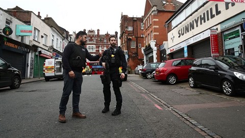 S teroristickými útoky má Londýn své zkuenosti. Stává se z nich u standard?