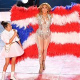 Jennifer Lopez zazářil během pauzy na Super Bowl 2020 nejen se Shakirou, ale i...