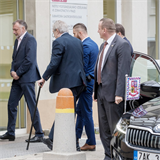 Miloš Zeman přijel na vyšetření do Ústřední vojenské nemocnice v pražských...