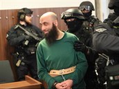 Bývalý praský imám Samer Shehadeh dostal za podporu terorismu trest deset let...