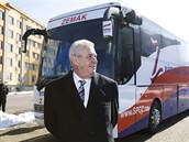 Milo Zeman a jeho autobus Zemák